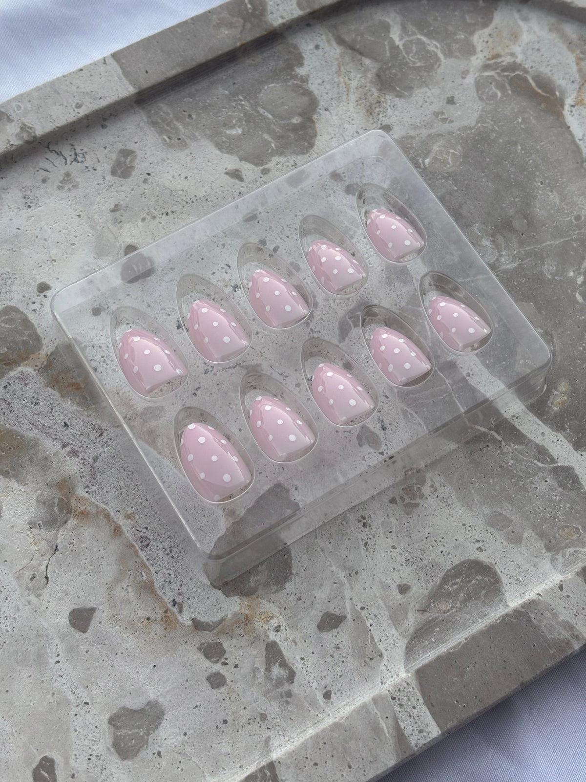Pink Confetti - Extra short Almond